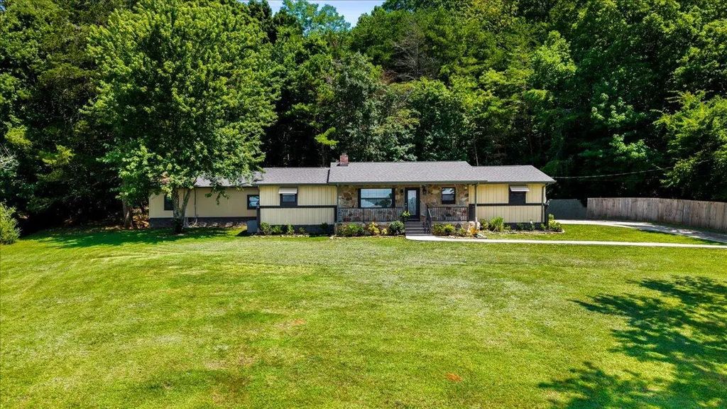 9815 E Brainerd Road, Ooltewah