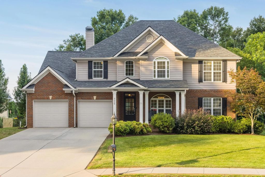 9328 Wandering Way, Ooltewah