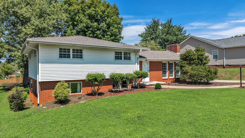 5717 Cherry Street, Ooltewah