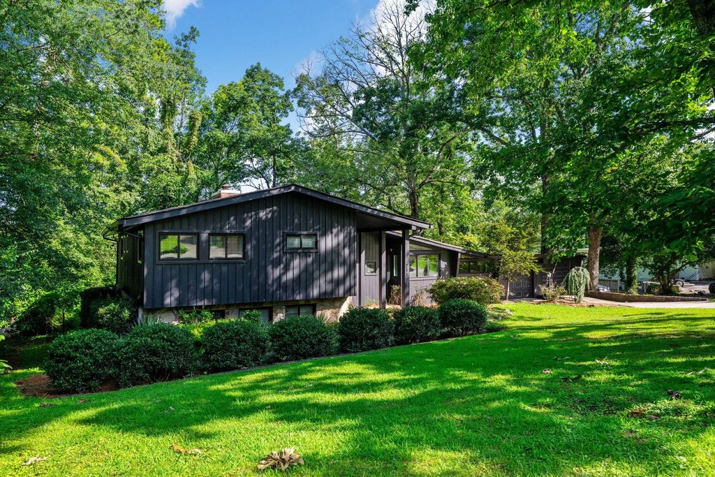 211 Dawn Street, Signal Mountain