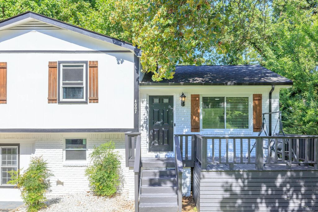 4007 E Freedom Circle, Ooltewah