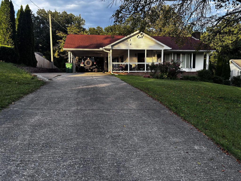 49 Hickory Hill Lane, Ringgold