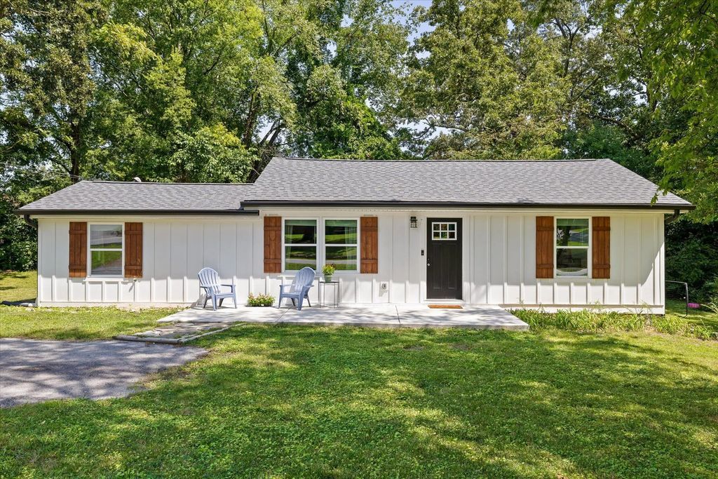 4328 Norcross Road, Hixson