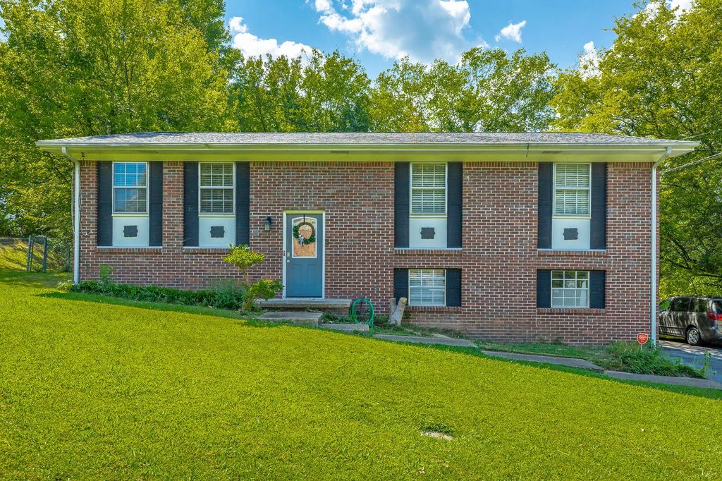 1114 Charwood Lane, Hixson