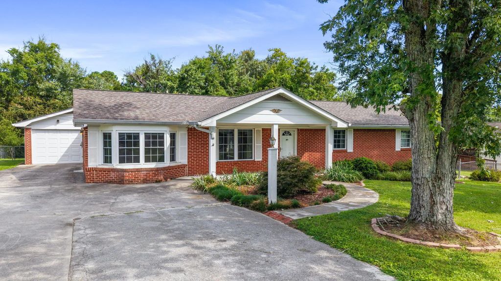 141 Gardenia Avenue, Cleveland