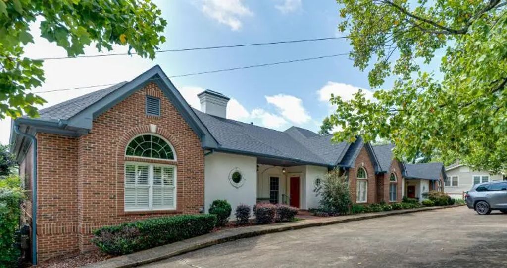604 Barton Avenue, Chattanooga