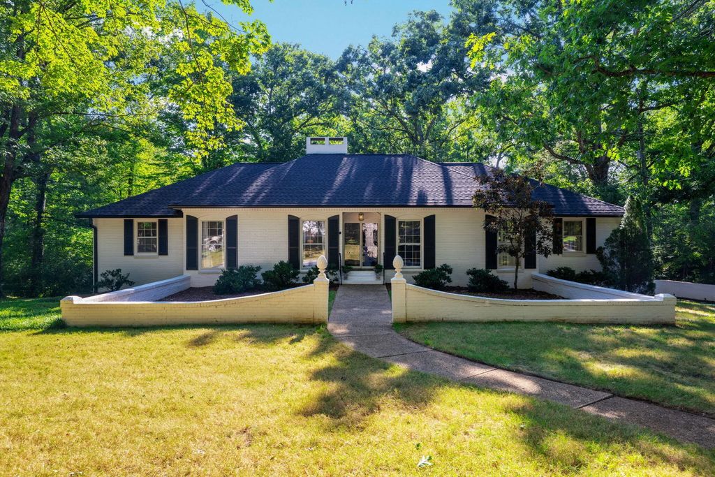 1102 Havenwood Drive, Signal Mountain