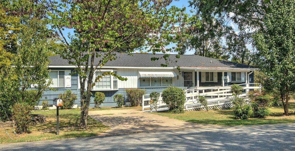 1102 Cranbrook Drive, Hixson
