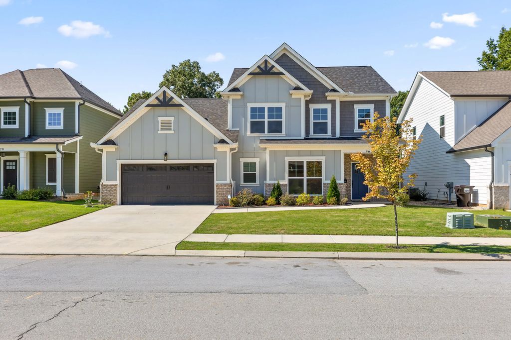 9608 Mayfly Road, Ooltewah