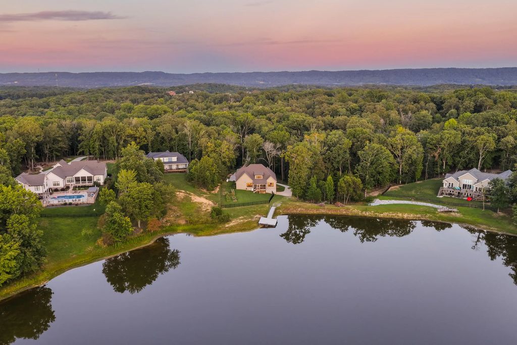 10660 Lost Lake Circle, Ooltewah