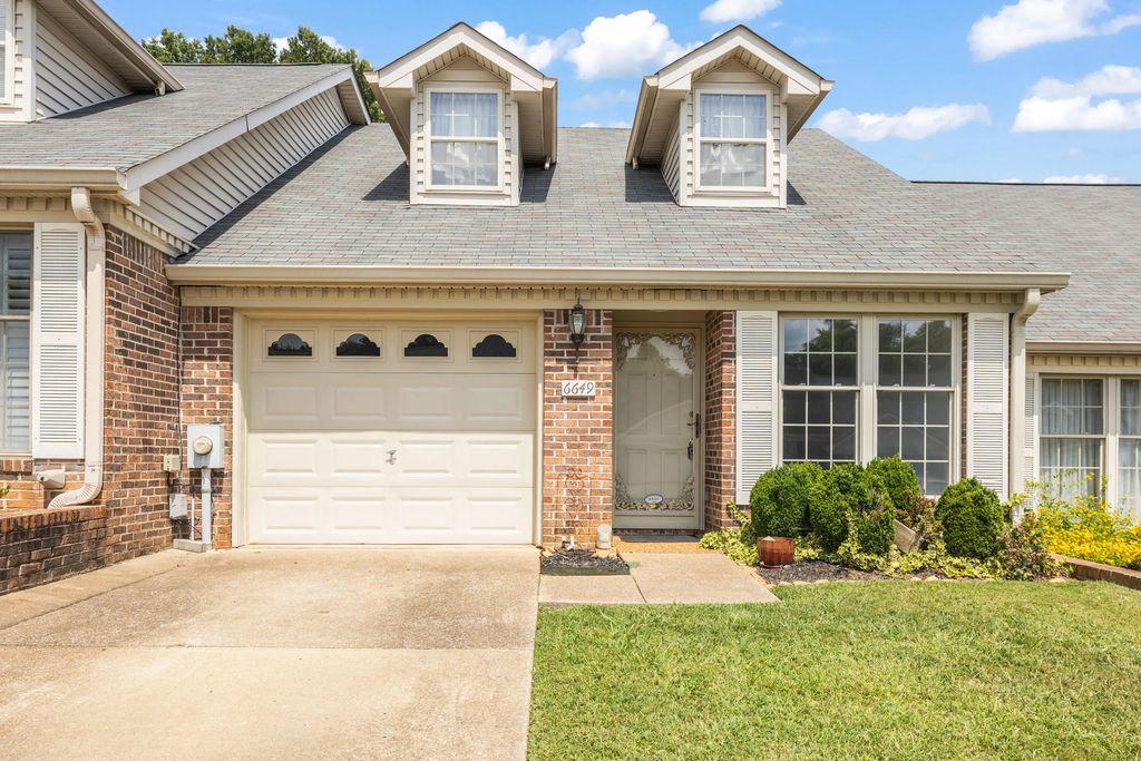 6649 Hickory Manor Circle, Chattanooga