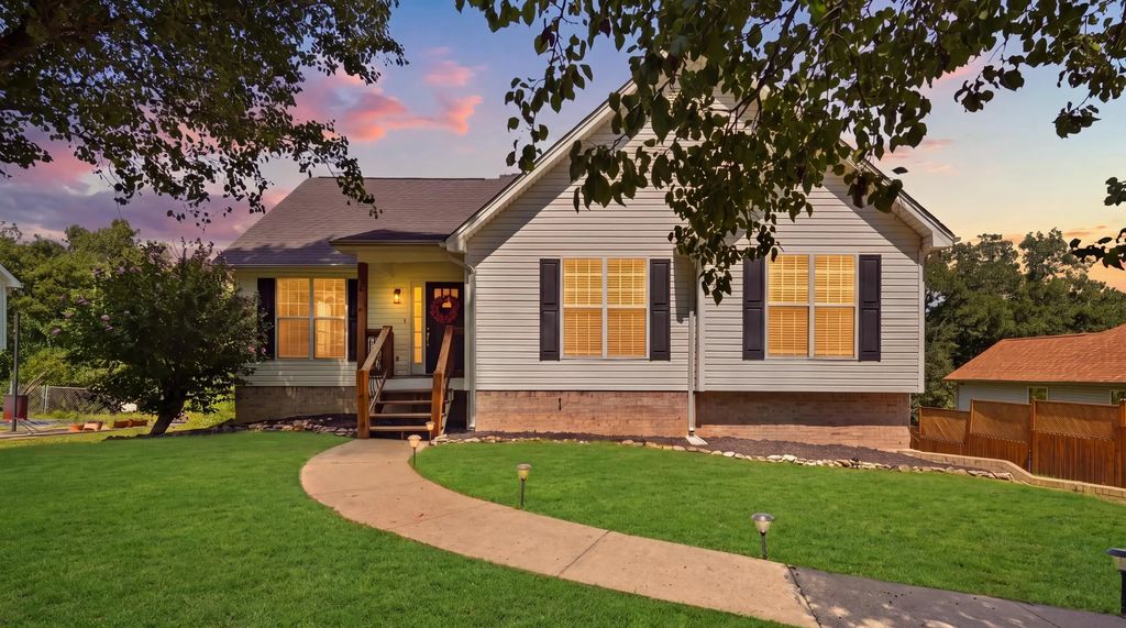6179 Pringle Drive, Ooltewah
