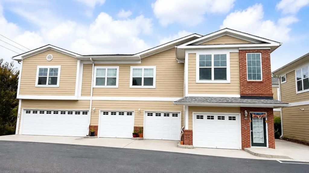 3201 Regency Court, Chattanooga