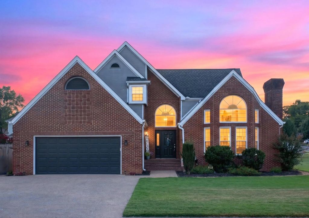 215 Hunters Run Circle, Cleveland