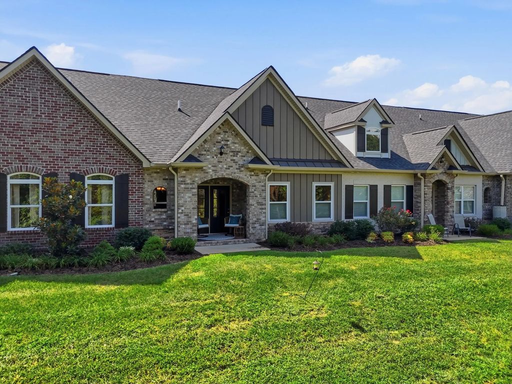 154 G Founding Way, Lookout Mountain