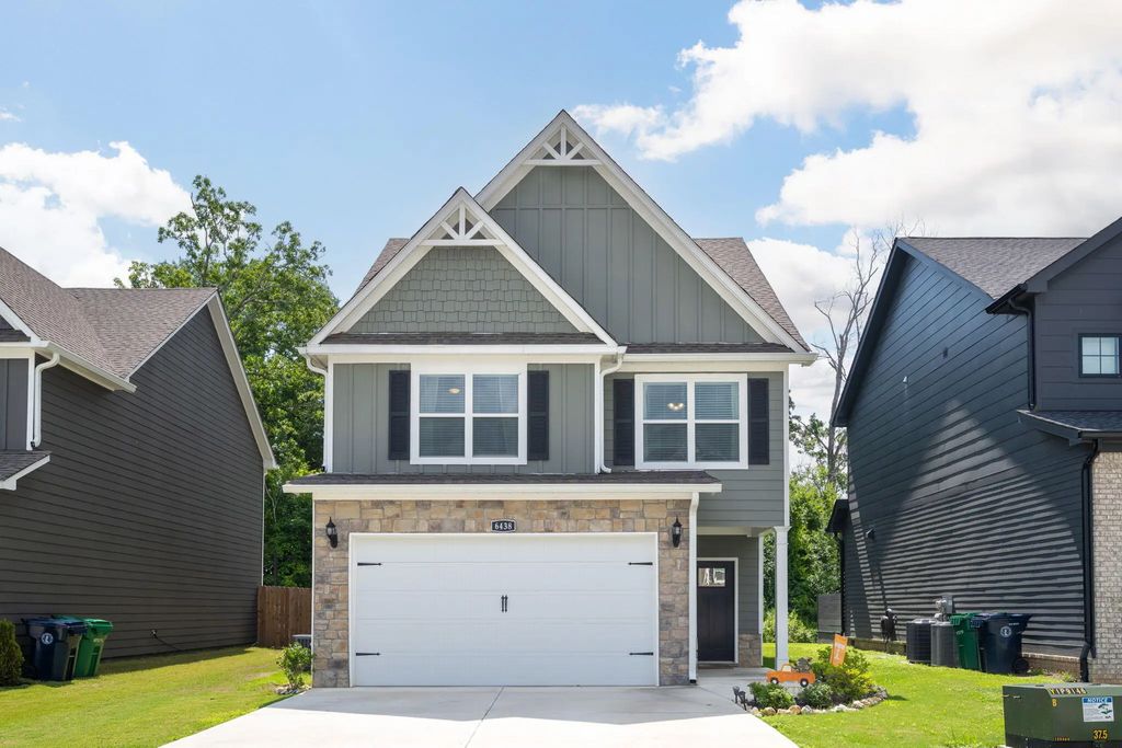 6438 Dharma Lp, East Ridge