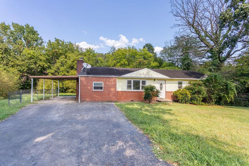 7708 Basswood Drive, Chattanooga