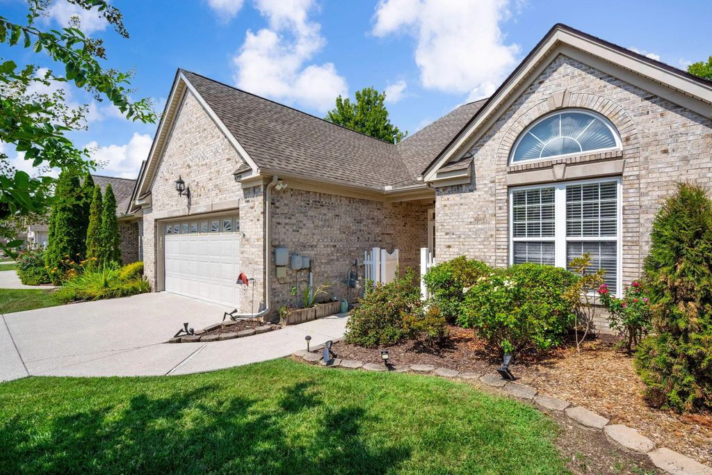6739 Dove Field Road, Hixson