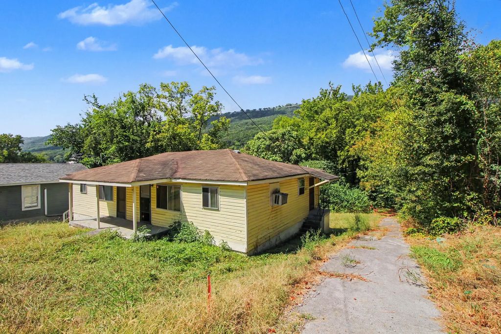 4511 Balcomb Street, Chattanooga