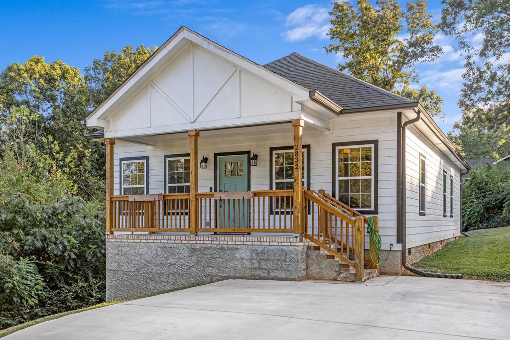 2832 Ridgemont Drive, Chattanooga