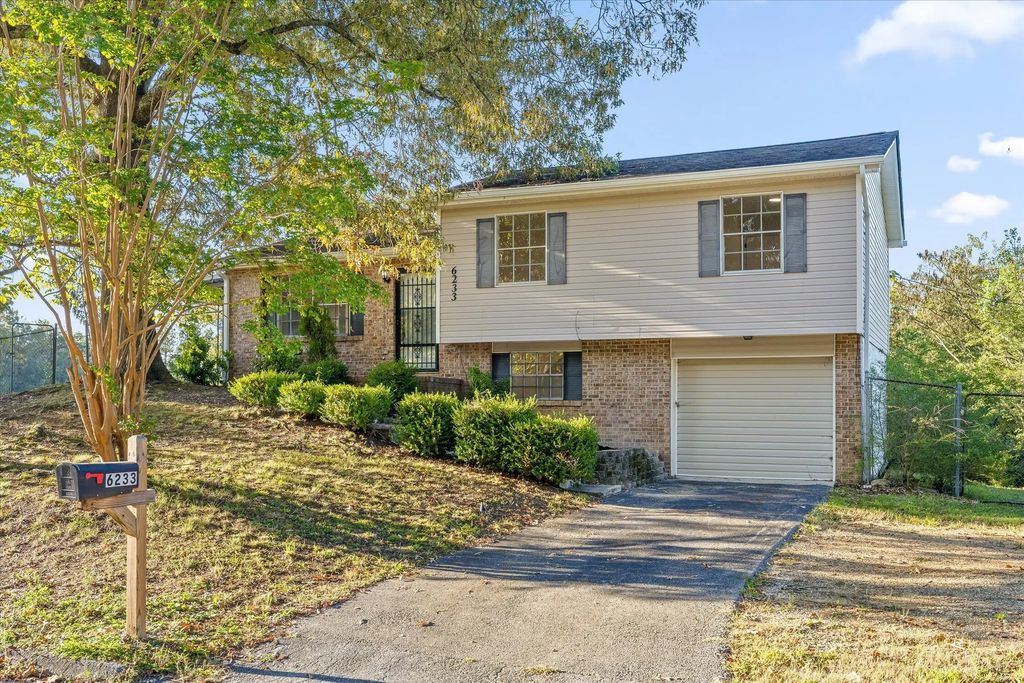 6233 Canoe Lane, Chattanooga