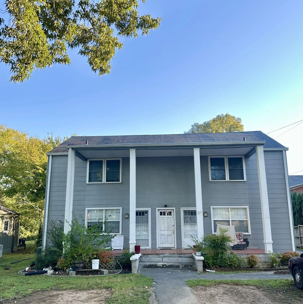 207 Memorial Drive, Chattanooga
