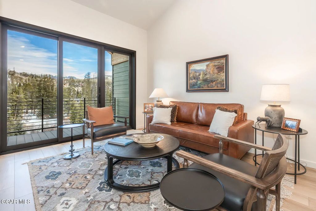 720 Baker Drive 407, Winter Park