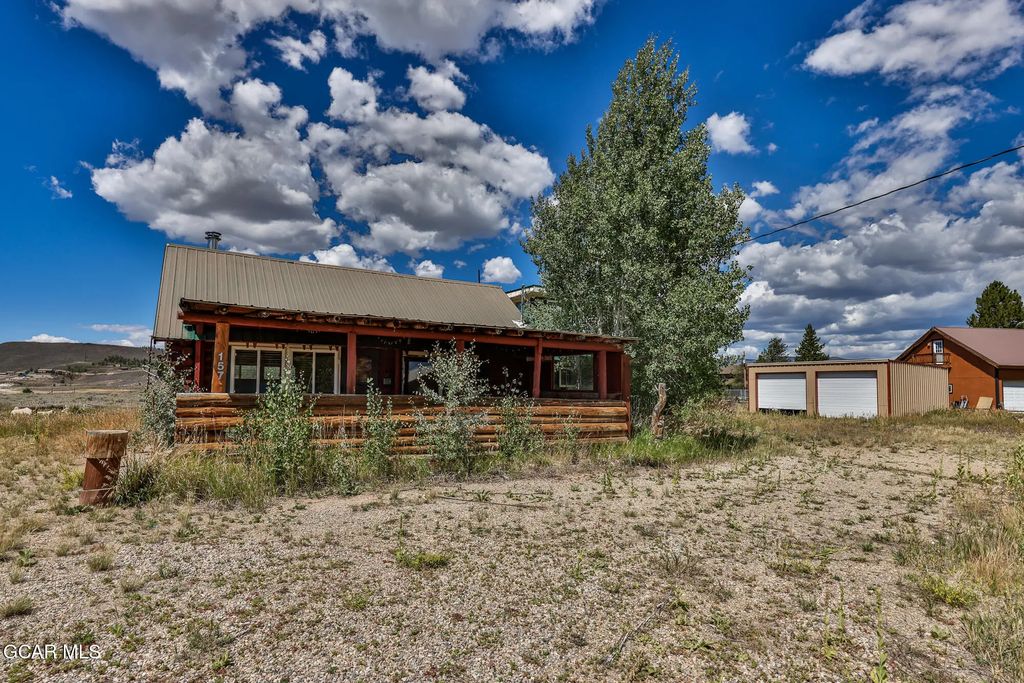 157 County Road 6005, Granby