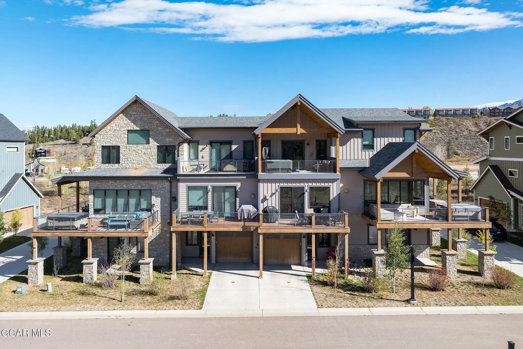 118 Hay Meadow Drive, Fraser