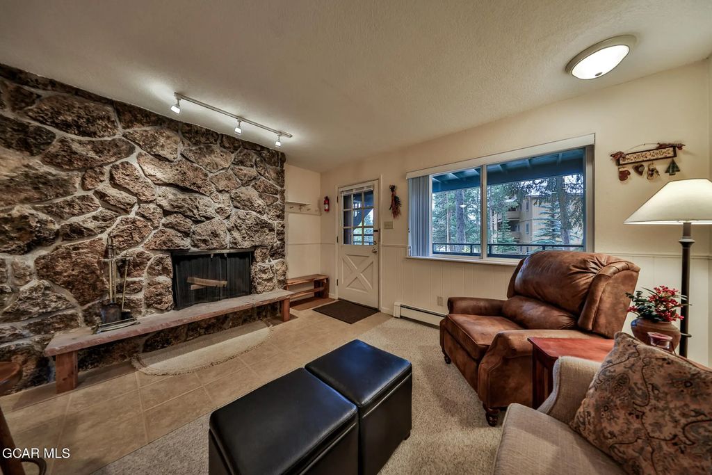 432 Hi Country Dr #10-4, Winter Park