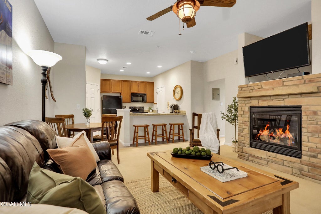 158 Village Road, Granby