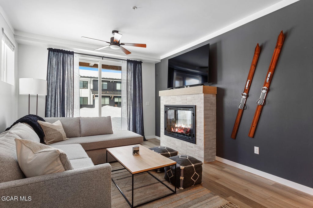 361 Meadow Mile, Fraser