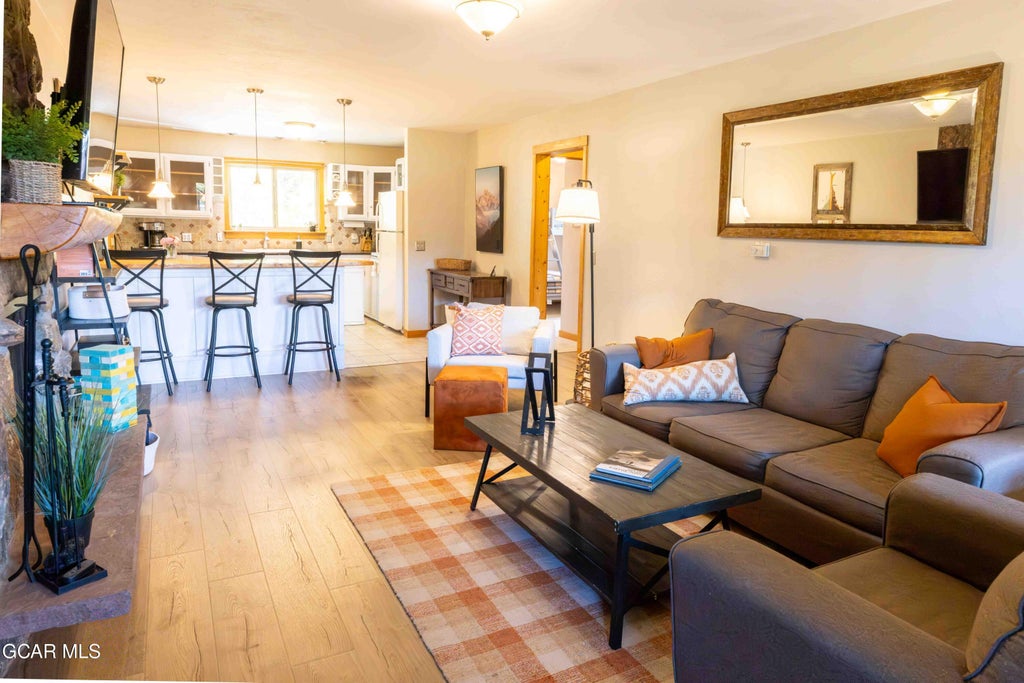 225 Hi Country Drive, Winter Park