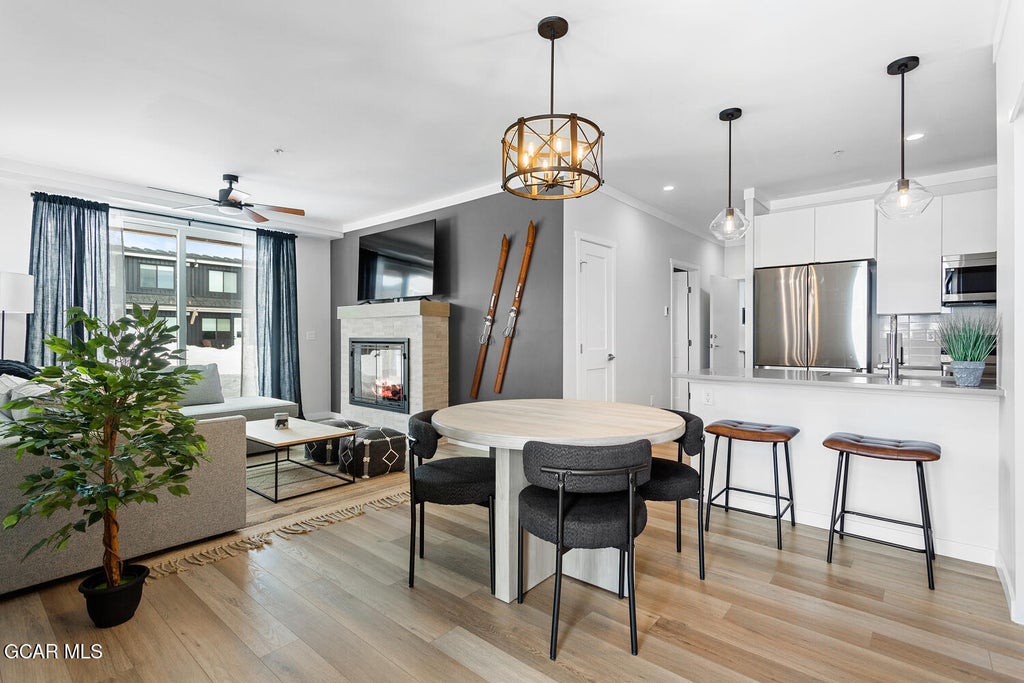 361 Meadow Mile, Fraser