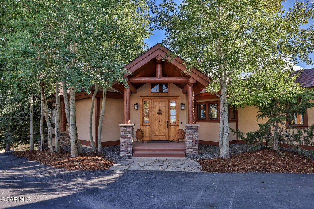 297 Sky View Lane, Granby