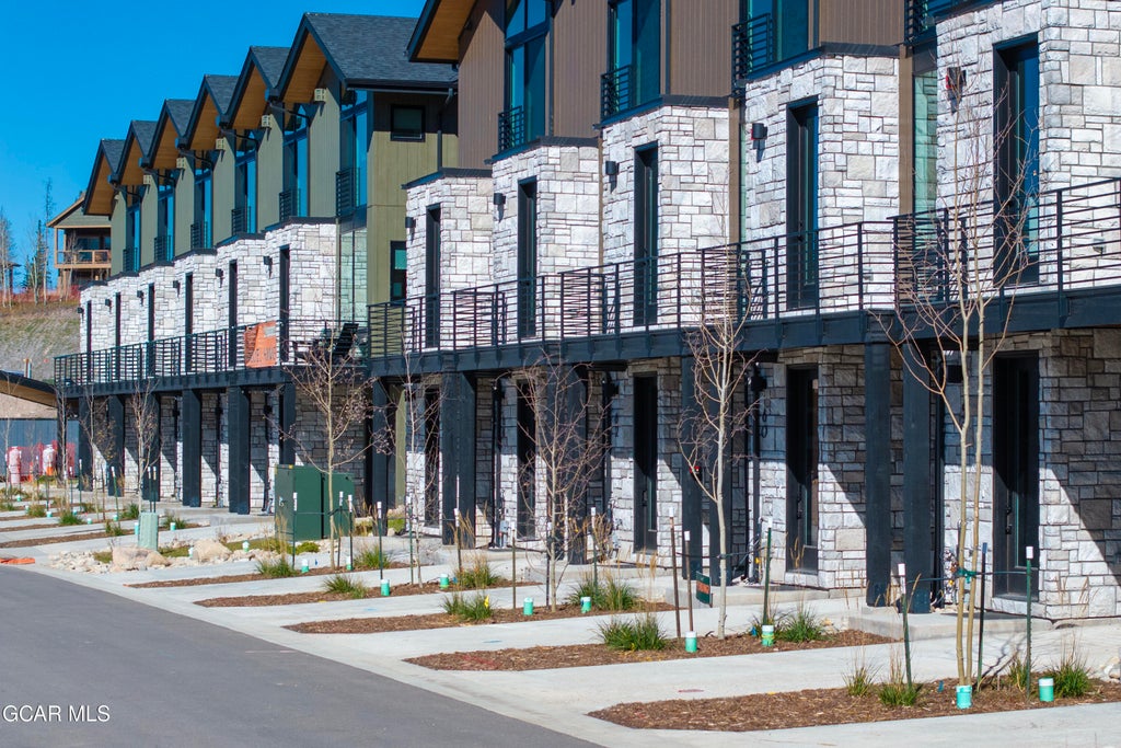 60 Wheeler Road, Winter Park