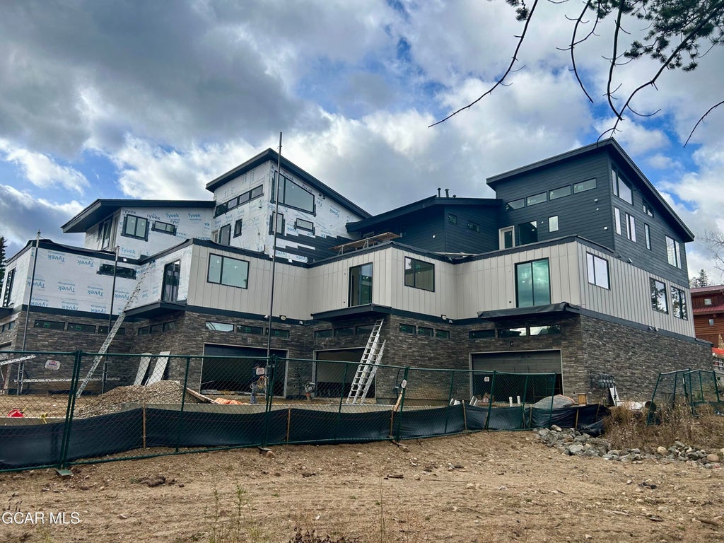 448 Lions Gate Dr, Winter Park