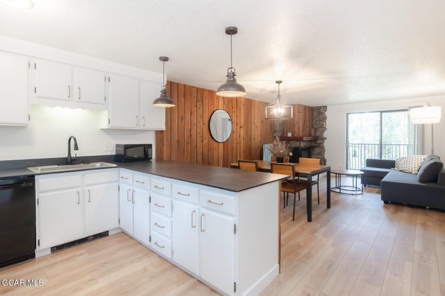 216 Gcr 702 #18-101, Winter Park