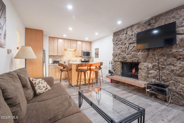 432 Hi Country Drive, Winter Park