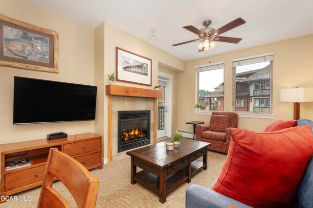 580 Winter Park Drive, Winter Park