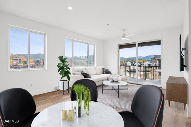 360 Sterling Loop, Fraser