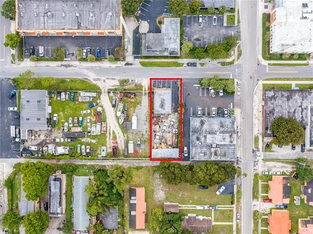 2 of 40 - 1021 Nw 1st St, Fort Lauderdale, FL