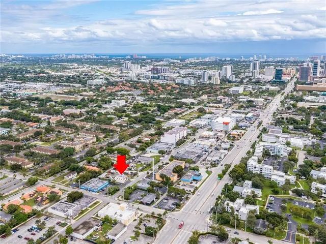 4 of 40 - 1021 Nw 1st St, Fort Lauderdale, FL