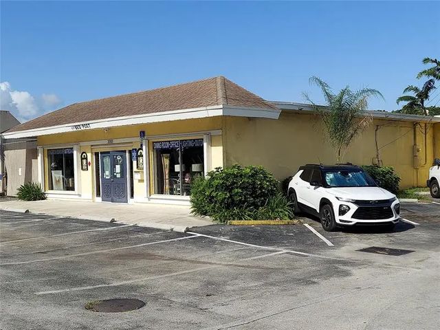 2 of 4 - 3001 Ne 6 Avenue, Wilton Manors, FL