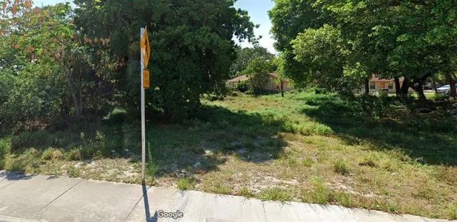 4 of 12 - 583 S Dixie Hwy, Deerfield Beach, FL