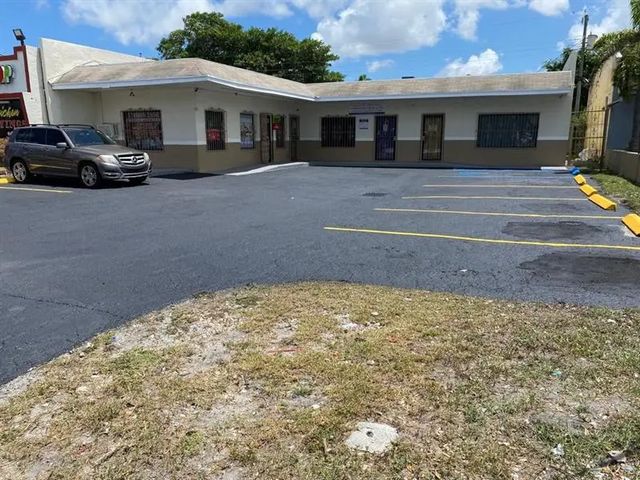 2430 Nw 19th St, Fort Lauderdale