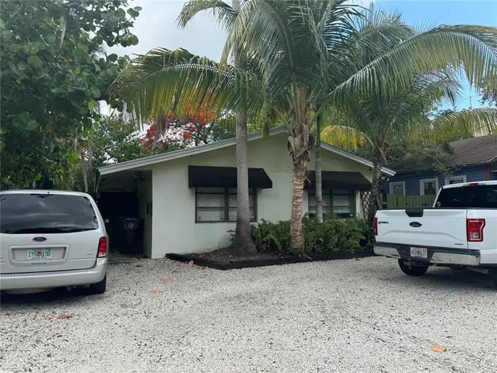 715 W Las Olas Blvd #1-2, Fort Lauderdale
