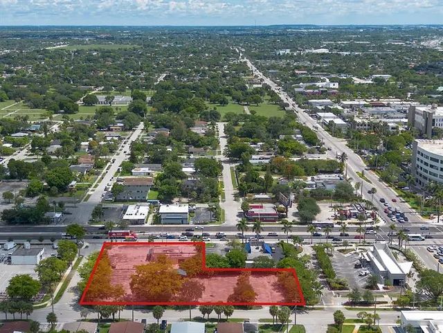 5 of 13 - 2790 W Broward Blvd, Fort Lauderdale, FL