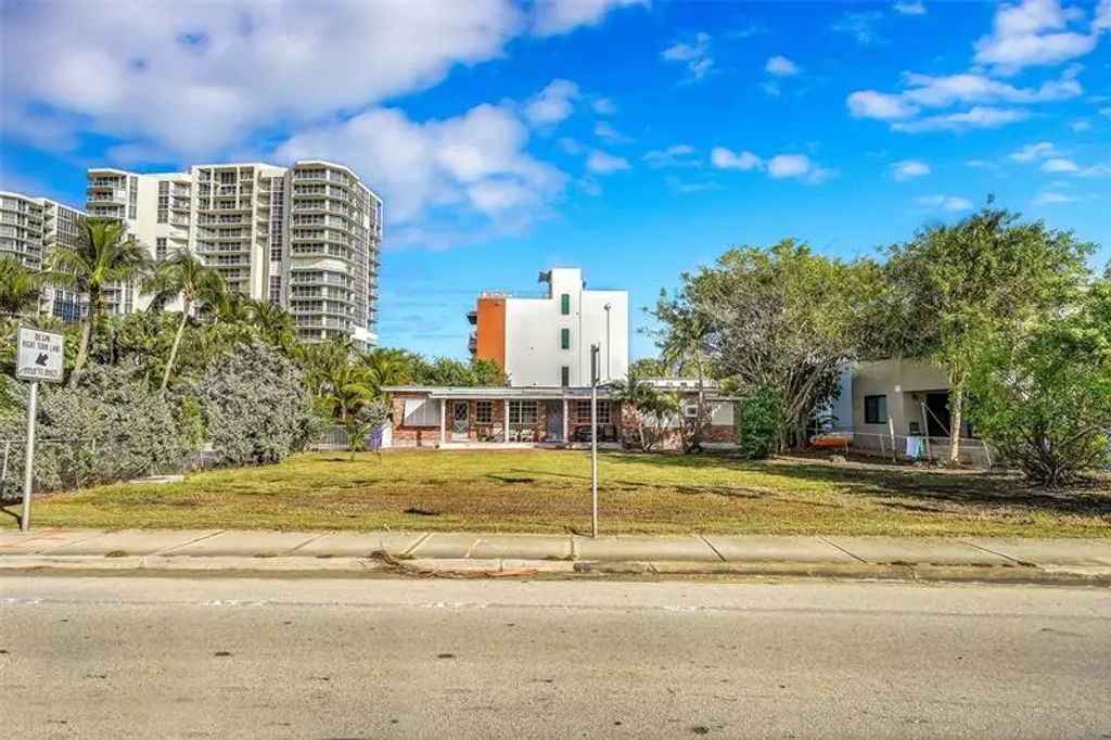 356 Balboa St, Hollywood