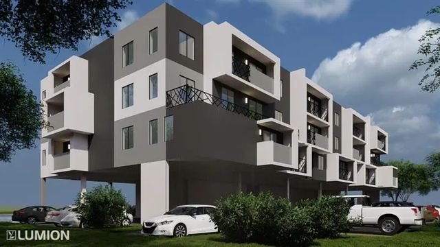 2 of 9 - 450 Ne 136, North Miami, FL